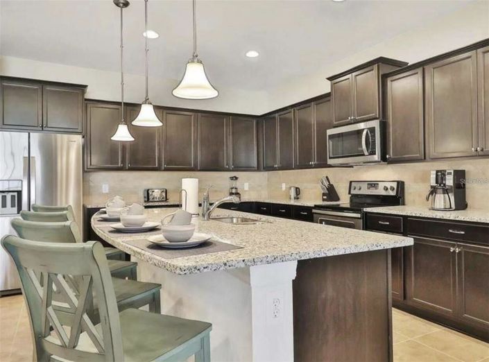 Image No.2-9 Bed House for sale