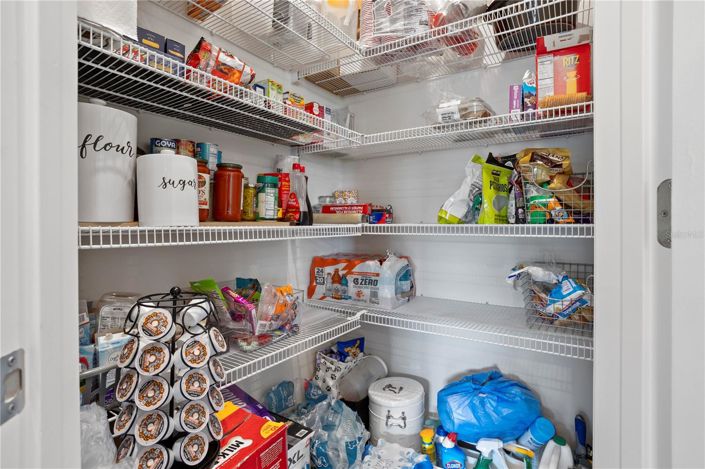 Image No.20-5 Bed House for sale