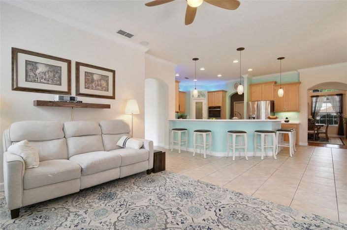 Image No.12-4 Bed House for sale