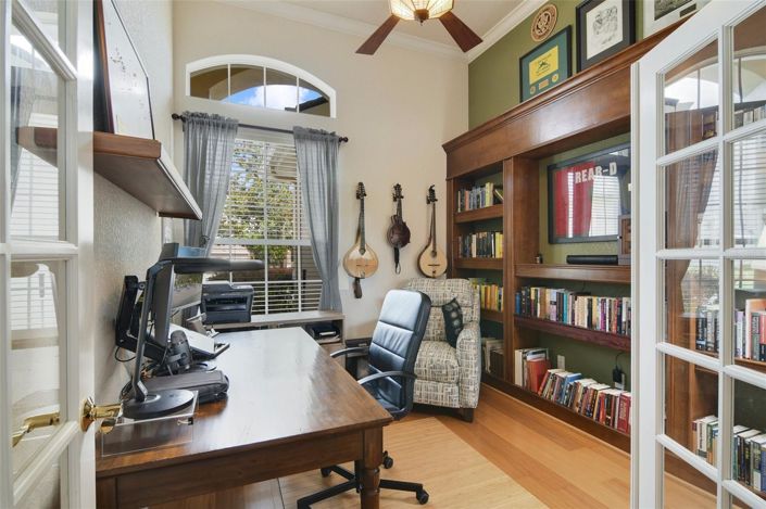 Image No.21-4 Bed House for sale