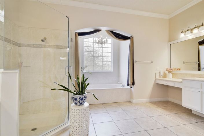 Image No.4-4 Bed House for sale