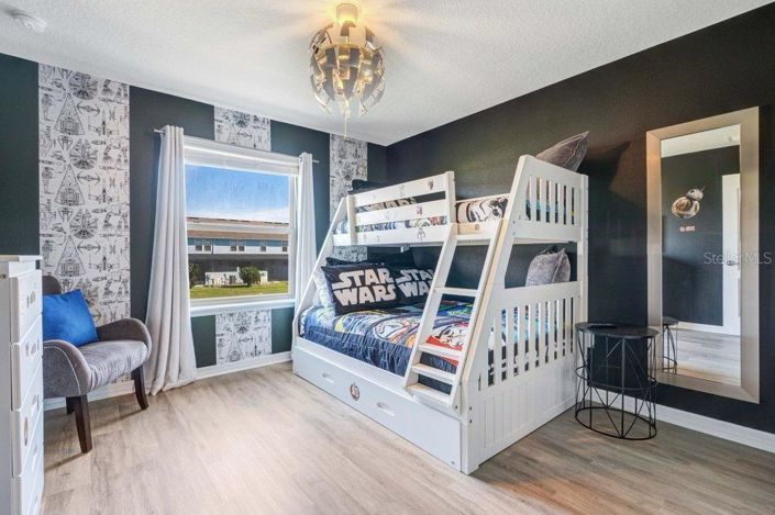 Image No.27-6 Bed House for sale