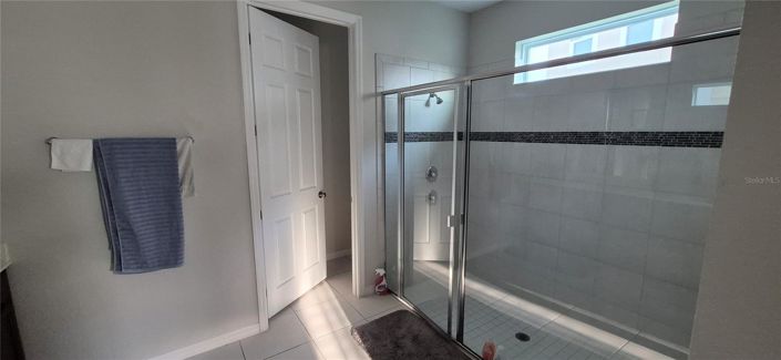 Image No.28-6 Bed House for sale