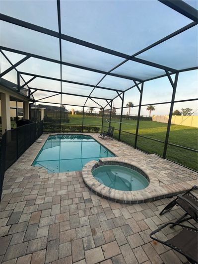 Image No.6-6 Bed House for sale