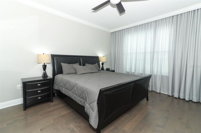 Image No.32-4 Bed House for sale