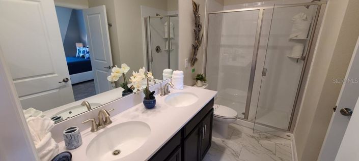 Image No.18-7 Bed House for sale