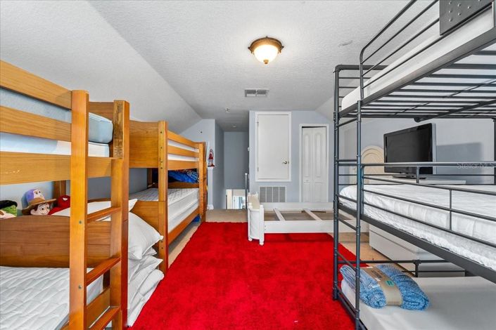 Image No.34-4 Bed House for sale