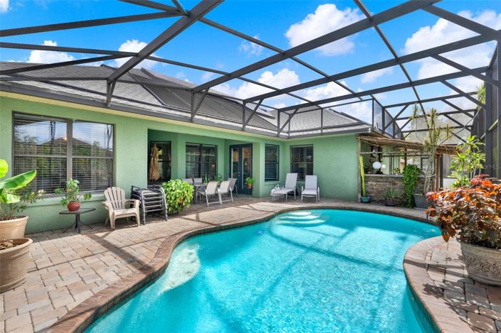 Image No.12-4 Bed House for sale