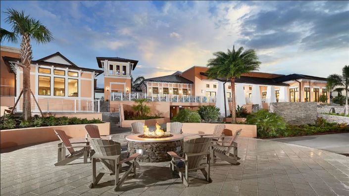 Image No.27-7 Bed House for sale