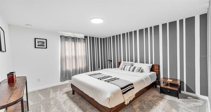 Image No.9-7 Bed House for sale