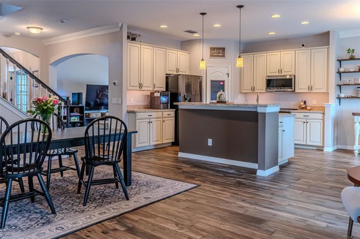 Image No.13-4 Bed House for sale