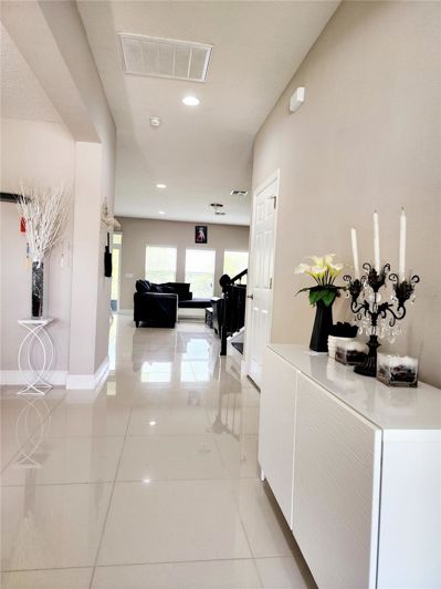 Image No.21-5 Bed House for sale