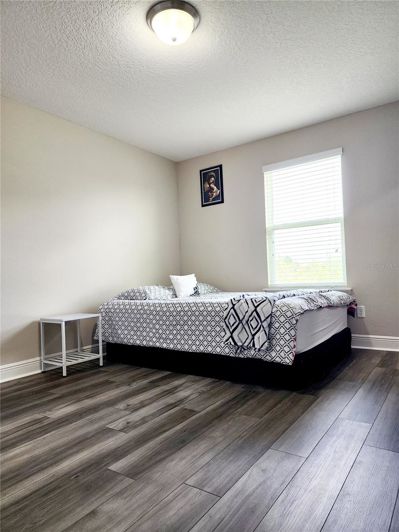 Image No.48-5 Bed House for sale