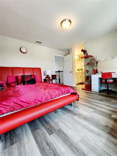 Image No.62-5 Bed House for sale