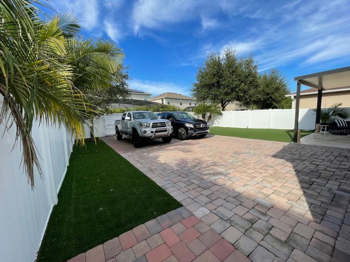 Image No.25-4 Bed House for sale