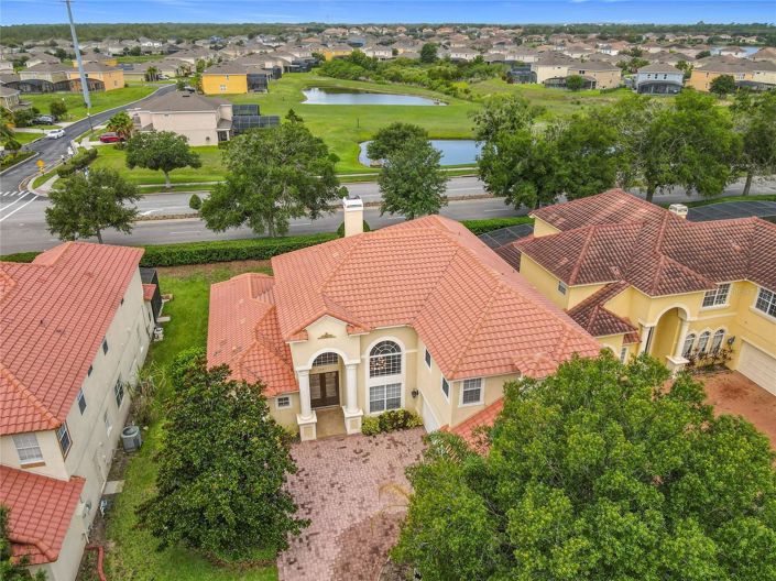 Image No.2-4 Bed House for sale