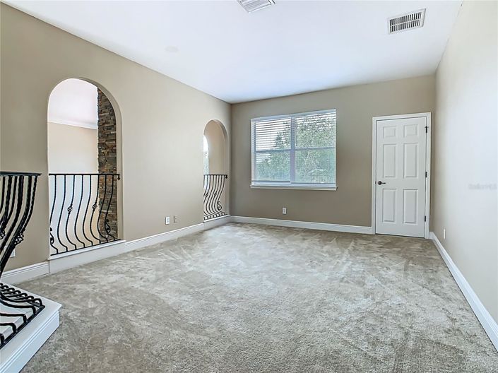 Image No.37-4 Bed House for sale