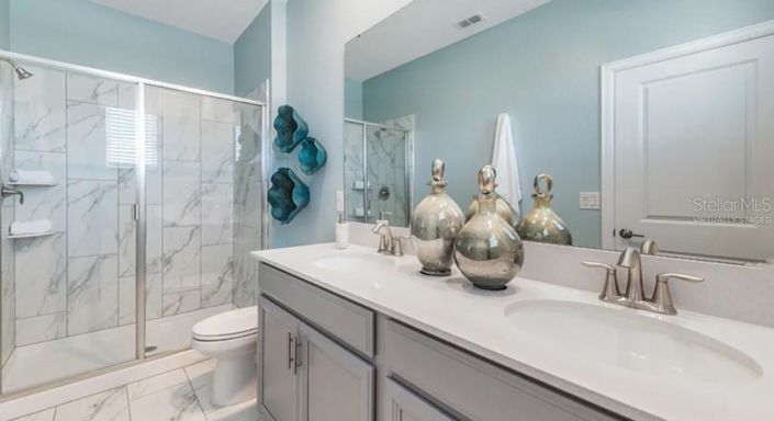 Image No.7-6 Bed House for sale