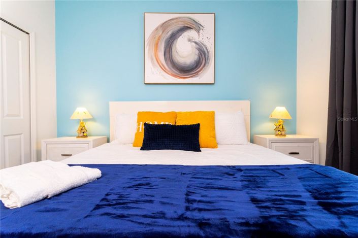 Image No.24-6 Bed House for sale