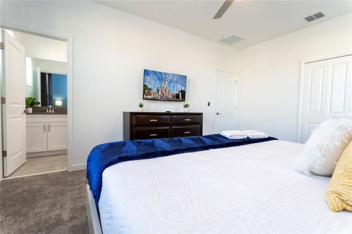 Image No.35-6 Bed House for sale