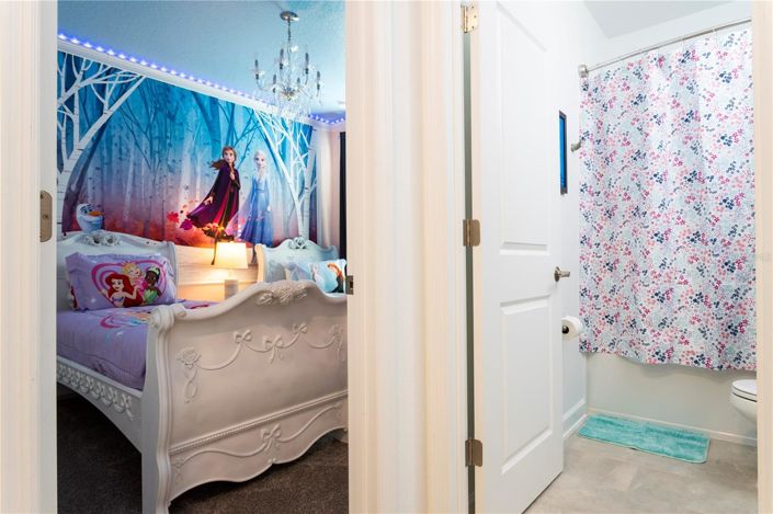 Image No.40-6 Bed House for sale