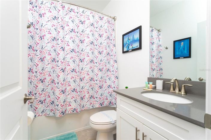 Image No.41-6 Bed House for sale