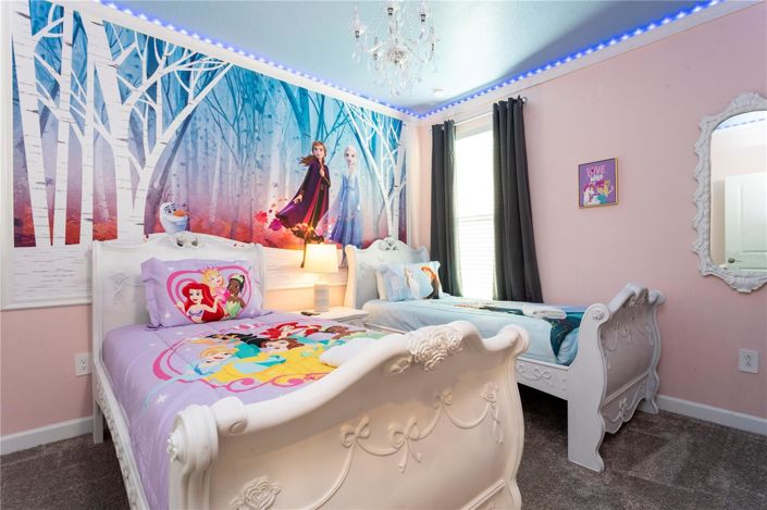 Image No.42-6 Bed House for sale