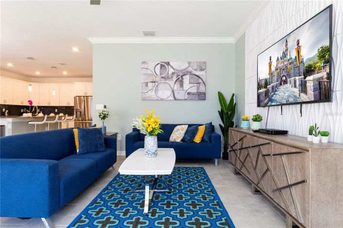 Image No.5-6 Bed House for sale