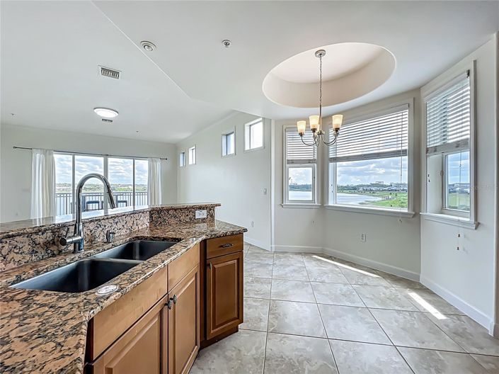 Image No.18-3 Bed Apartment for sale