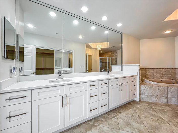 Image No.54-3 Bed Apartment for sale