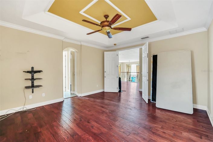 Image No.25-5 Bed House for sale