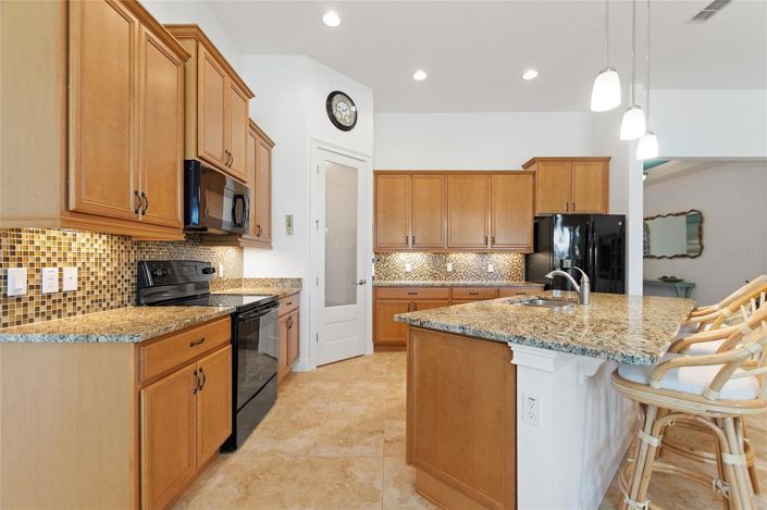 Image No.9-3 Bed House for sale