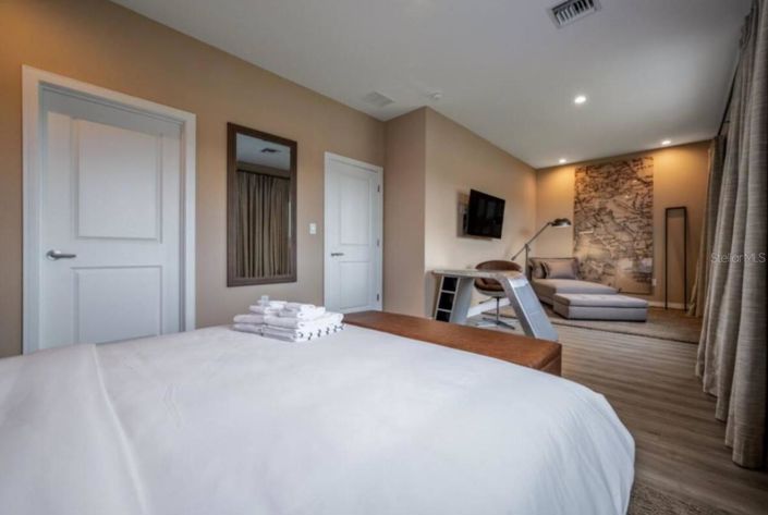 Image No.16-4 Bed Townhouse for sale