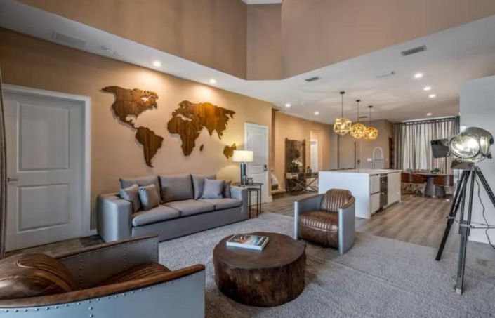 Image No.9-4 Bed Townhouse for sale