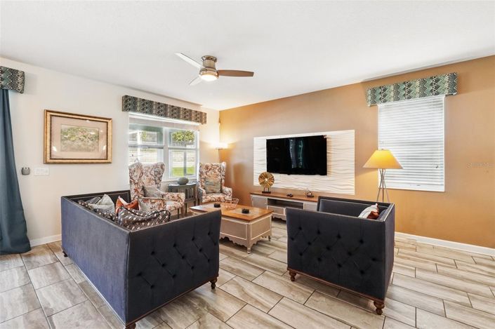 Image No.13-8 Bed House for sale