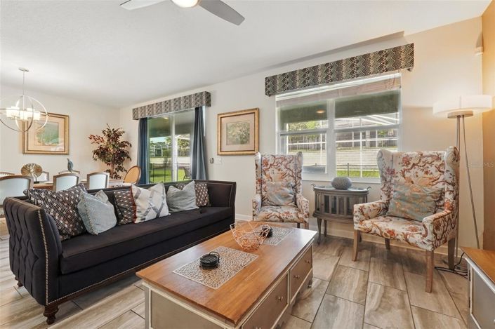 Image No.16-8 Bed House for sale