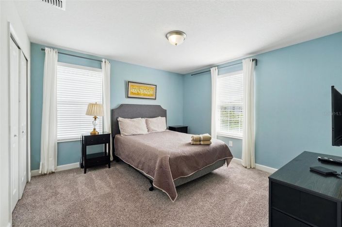 Image No.32-8 Bed House for sale