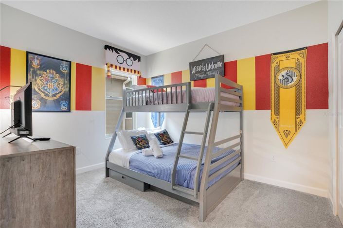 Image No.16-6 Bed House for sale