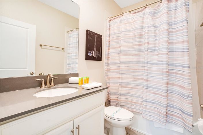 Image No.20-6 Bed House for sale