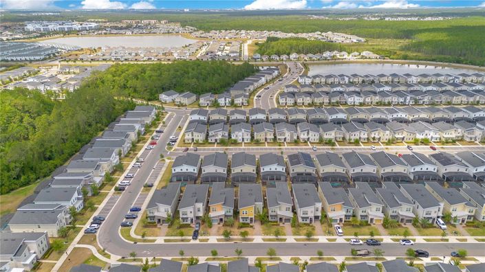 Image No.36-6 Bed House for sale