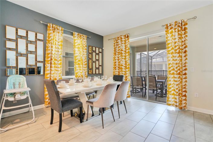 Image No.8-6 Bed House for sale