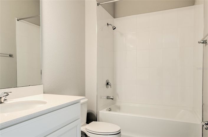 Image No.10-4 Bed House for sale