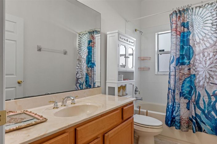 Image No.27-5 Bed House for sale