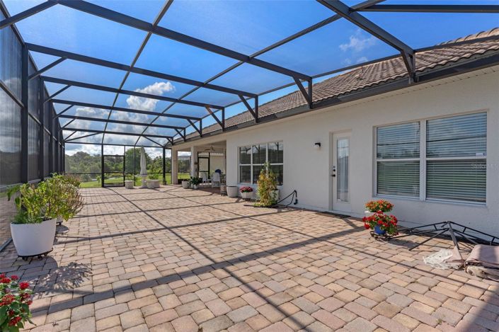 Image No.35-5 Bed House for sale