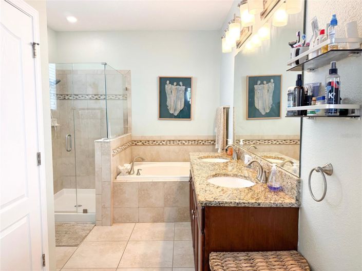 Image No.28-4 Bed House for sale