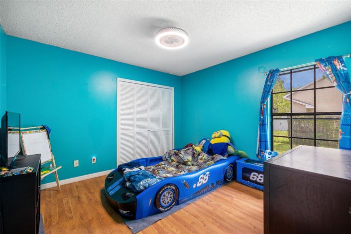 Image No.24-5 Bed House for sale