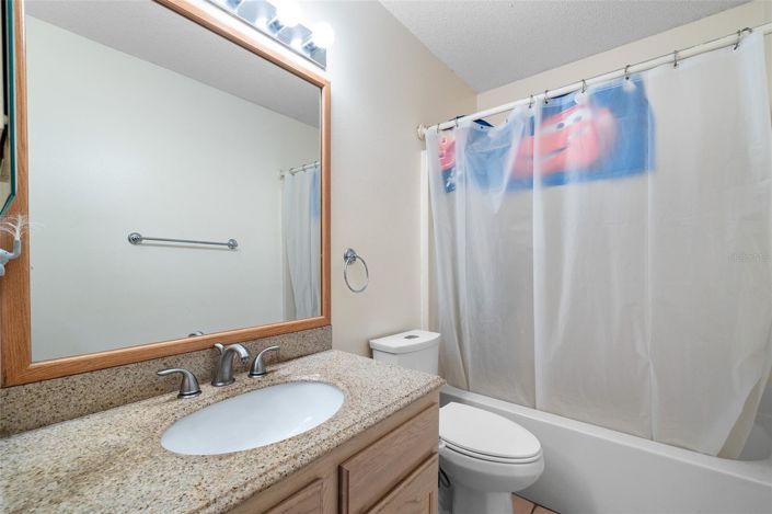 Image No.26-5 Bed House for sale