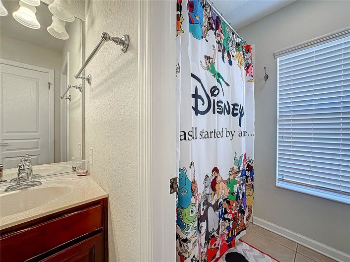 Image No.41-6 Bed House for sale