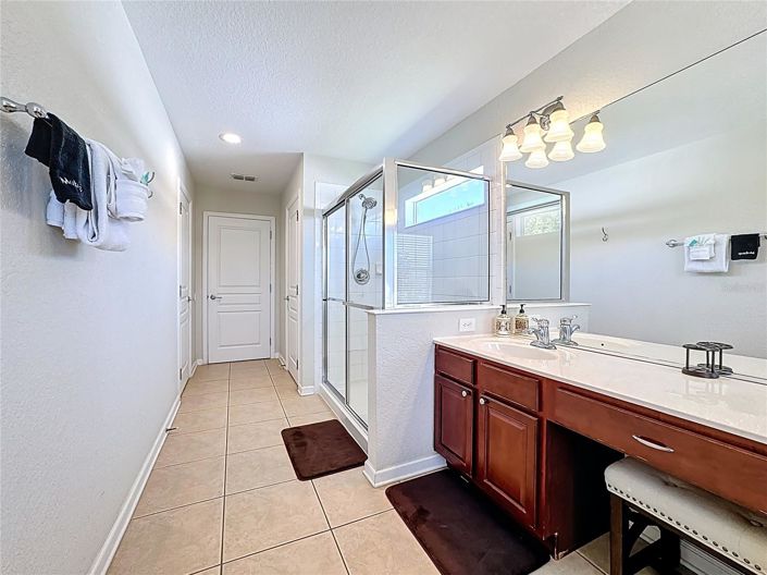 Image No.48-6 Bed House for sale