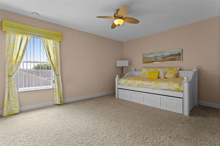 Image No.34-6 Bed House for sale